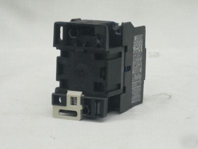 Telemecanique iec contactor LC1D1810G6 3DY36
