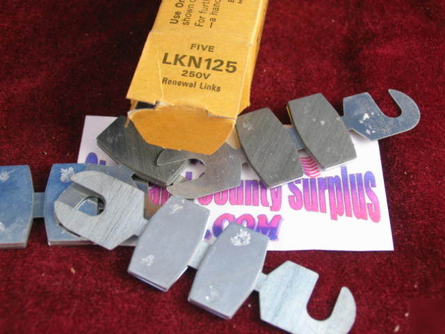 New (5) lkn 125 re able link 250V super lag buss