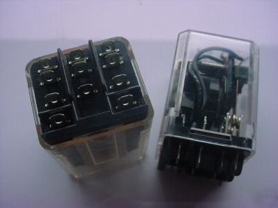 P&b 24 vdc 10 amp 3PDT relay ku-5575-3 (qty 12 ea)